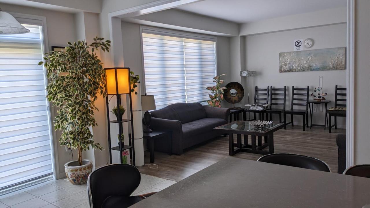 The Warm Welcome Suite Thorold Kültér fotó